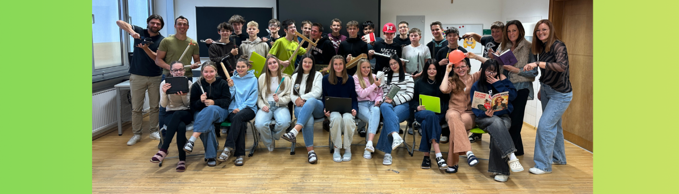 das Spaßfoto der Schulgemeinschaft 2025/26